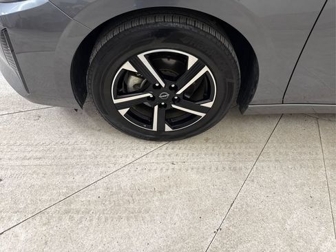 Used 2025 Nissan Sentra SV FWD image 13