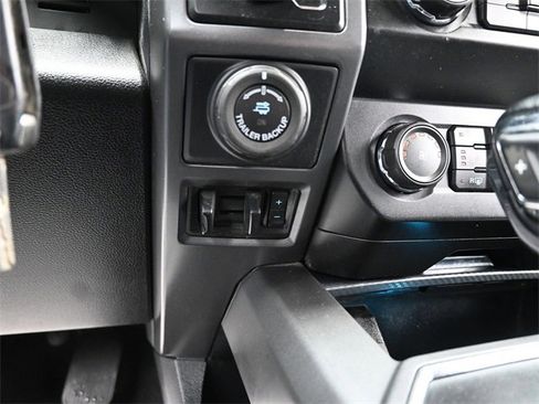 Used 2020 Ford F150 XLT w/ Equipment Group 302A Luxury image 13