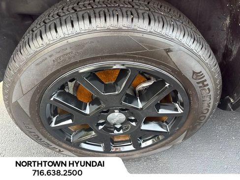 Used 2021 Jeep Renegade Latitude w/ Sun & Sound Group AWD/4WD image 39