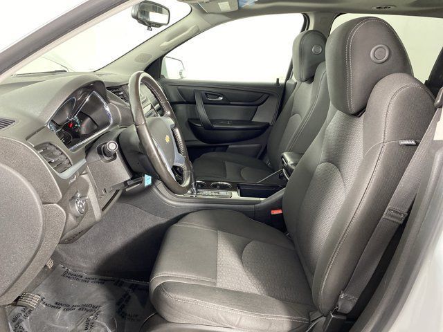 Used 2016 Chevrolet Traverse LT w/ Style and Technology Package FWD image 15