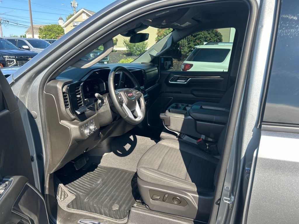 Used 2023 GMC Sierra 1500 Elevation AWD/4WD image 25