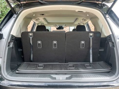 Used 2024 Honda Pilot Touring image 53