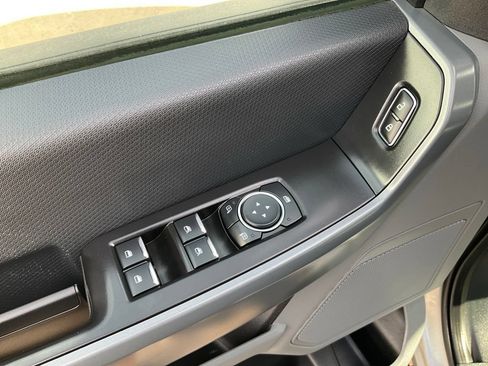 Used 2023 Ford F150 XLT RWD image 6