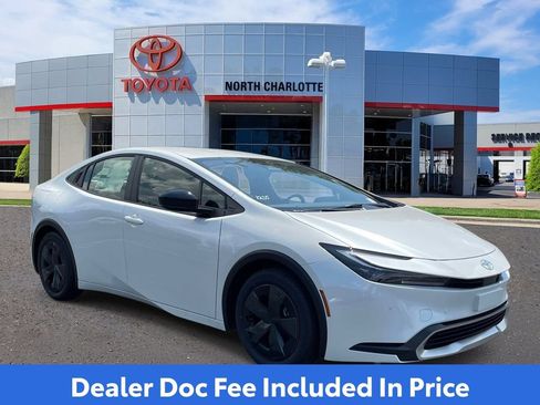 New 2026 Toyota Prius Plug-In Hybrid FWD image 1