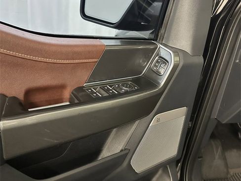 Used 2022 Ford F150 Lariat w/ Equipment Group 502A High image 10