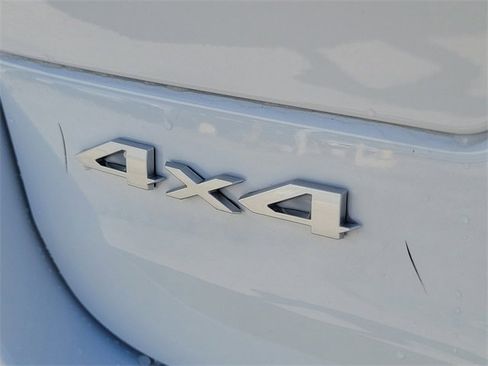 New 2025 Jeep Grand Cherokee Limited image 6