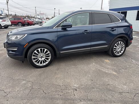 Used 2017 Lincoln MKC Reserve w/ Lincoln MKC Climate Package image 4