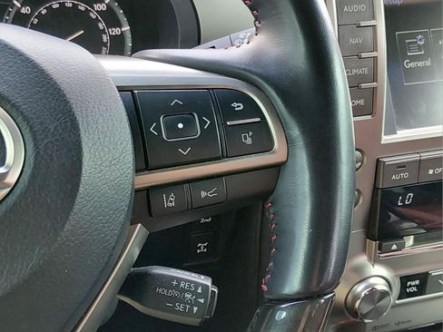 Used 2021 Lexus GX 460 Premium w/ Premium Package AWD/4WD image 25