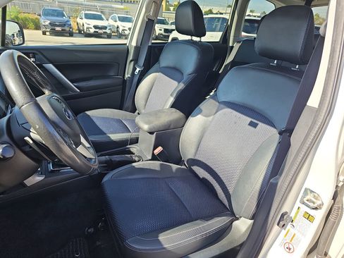 Used 2017 Subaru Forester 2.0XT Premium image 19