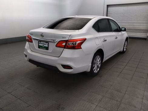 Used 2017 Nissan Sentra SV w/ Style Package FWD image 9