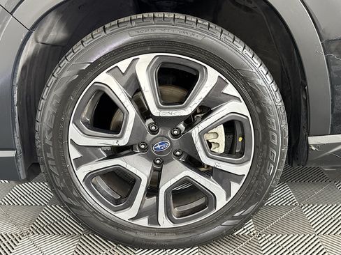 Used 2024 Subaru Ascent Limited AWD/4WD image 36