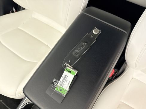 Used 2019 Tesla Model 3 Long Range image 10