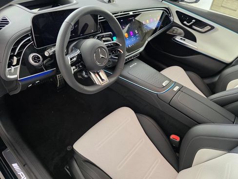 New 2027 Mercedes-Benz E 53 AMG e 4MATIC Sedan image 7