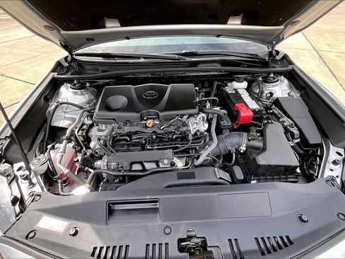 Used 2024 Toyota Camry XSE FWD image 32
