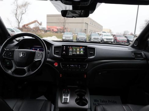 Used 2022 Honda Pilot TrailSport image 14