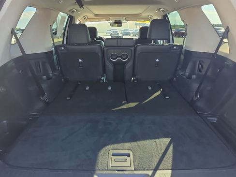 Certified 2023 Honda Pilot Touring image 19