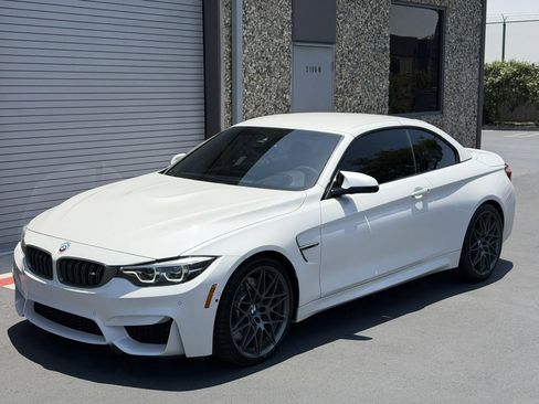 Used 2019 BMW M4 Convertible w/ Competition Package RWD image 10