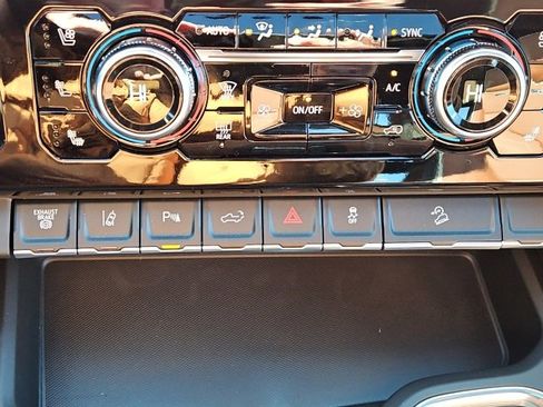 New 2026 GMC Sierra 3500 Denali Ultimate image 45