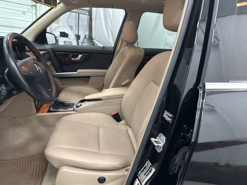 Used 2010 Mercedes-Benz GLK 350 4MATIC image 13