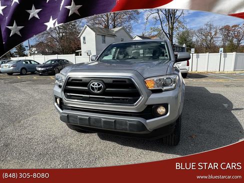 Used 2016 Toyota Tacoma SR5 w/ SR5 Appearance Package (SN) image 1