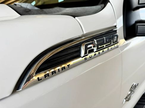 Used 2016 Ford F250 Lariat w/ Lariat Ultimate Package image 8