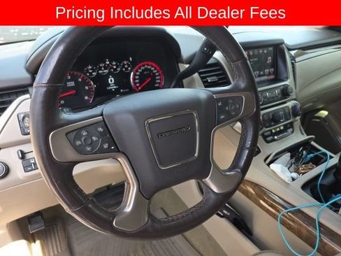 Used 2016 GMC Yukon XL Denali w/ Open Road Package AWD/4WD image 9