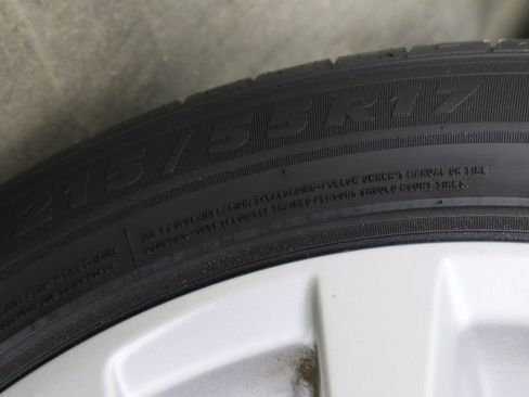 Used 2024 Toyota Camry LE image 35