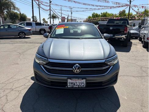 Used 2024 Volkswagen Jetta SE FWD image 22