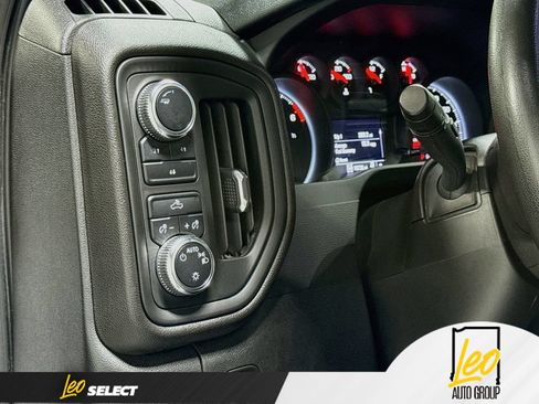 Used 2022 GMC Sierra 2500 Pro w/ Convenience Package AWD/4WD image 13