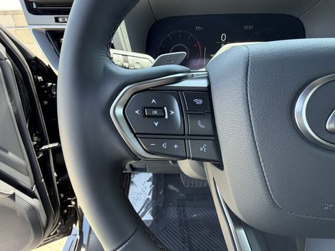 New 2026 Lexus GX 550 AWD/4WD image 22