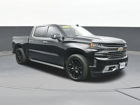 Used 2019 Chevrolet Silverado 1500 High Country w/ Technology Package AWD/4WD image 20