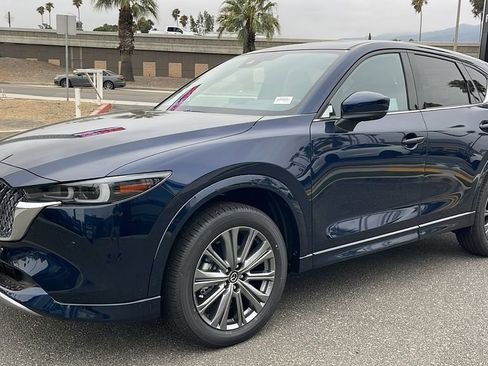 New 2025 MAZDA CX-5 Signature image 13