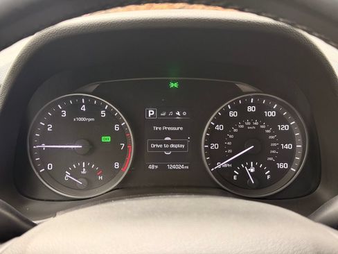 Used 2018 Hyundai Elantra Value Edition FWD image 28