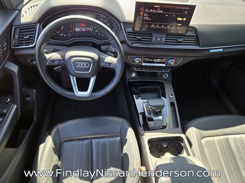 Used 2023 Audi Q5 2.0T Premium w/ Convenience Package AWD/4WD image 14