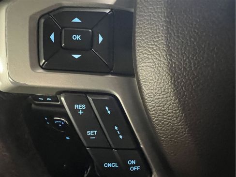 Used 2020 Ford F150 King Ranch w/ Equipment Group 601A Luxury AWD/4WD image 26