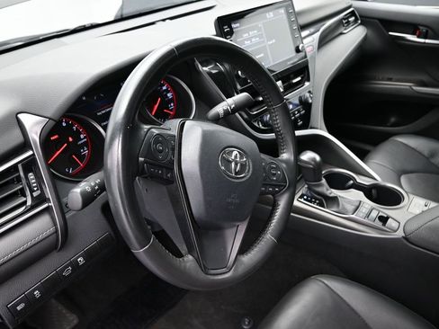 Used 2024 Toyota Camry XSE image 11