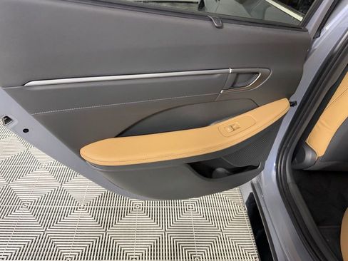 Used 2024 Hyundai Sonata Limited image 30