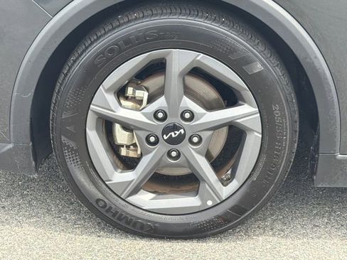 Used 2025 Kia K4 FWD image 10