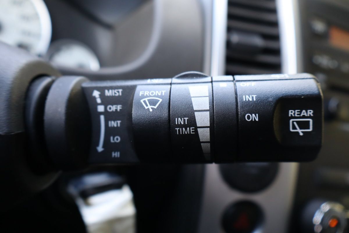 Used 2012 Nissan Xterra PRO-4X AWD/4WD image 32