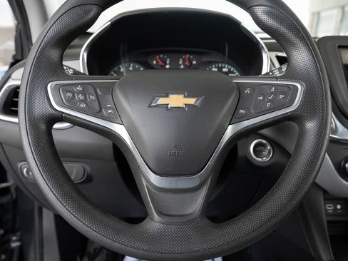 Used 2022 Chevrolet Equinox LS FWD image 21