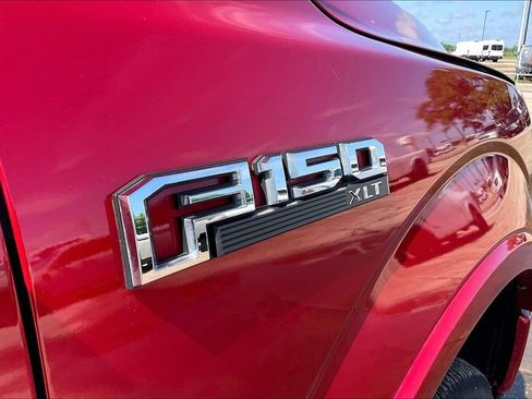 Used 2020 Ford F150 XLT w/ Equipment Group 302A Luxury AWD/4WD image 21