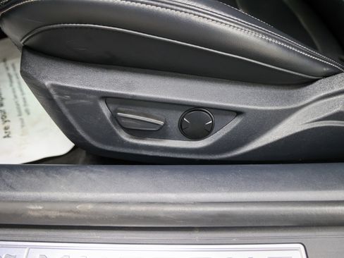 Used 2024 Ford Mustang Premium image 33