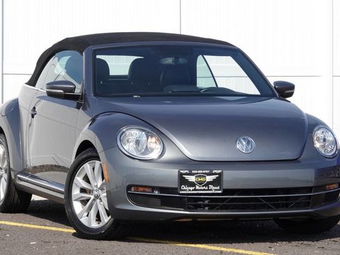 Used 2013 Volkswagen Beetle TDI FWD image 34