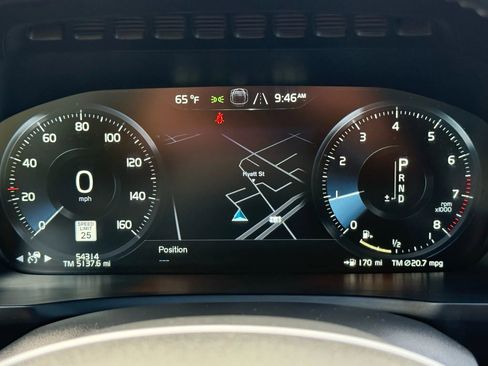 Used 2022 Volvo XC90 T6 Momentum w/ Climate Package image 14