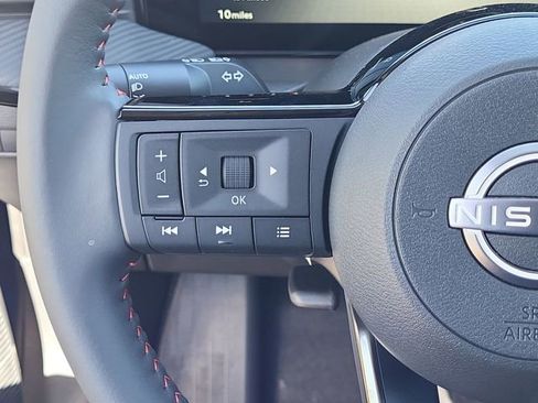 New 2026 Nissan Kicks SR w/ Cold Weather Package image 10