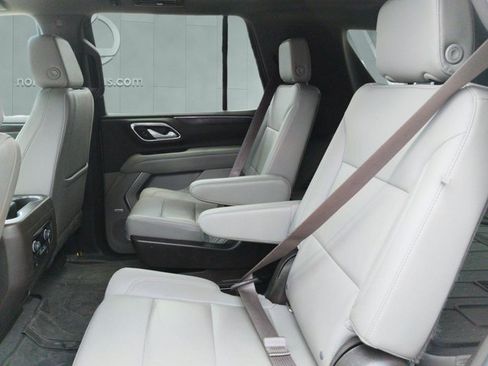 Used 2022 Chevrolet Tahoe LT w/ LT Signature Plus Package RWD image 11