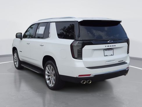 Used 2025 Chevrolet Tahoe Premier AWD/4WD image 5