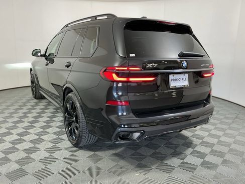 Certified 2025 BMW X7 xDrive40i w/ M Sport Package AWD/4WD image 7