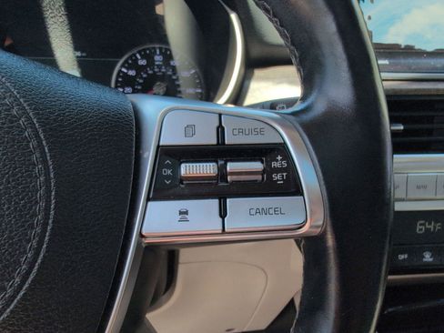 Used 2020 Kia Telluride SX w/ SX Prestige Package image 21