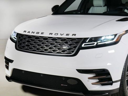 Used 2023 Land Rover Range Rover Velar R-Dynamic S image 28